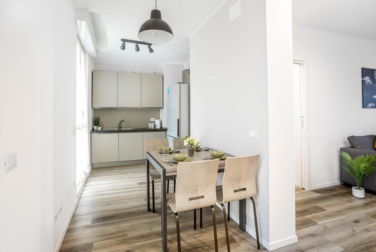 2 Bedrooms Apt With Terrace - Nolo Area Via Varanini Милан Экстерьер фото