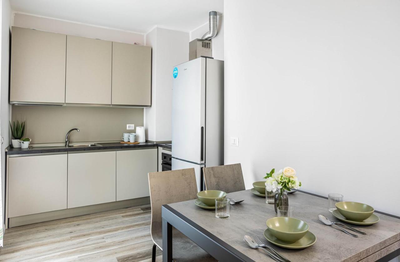 2 Bedrooms Apt With Terrace - Nolo Area Via Varanini Милан Экстерьер фото